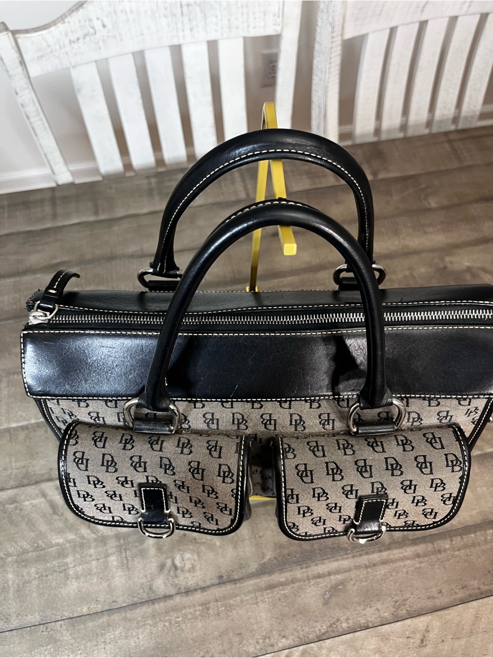 Dooney & Bourke DB Purse
Vintage Large Double
Pocket Tote Black Signature - Picture 6 of 12